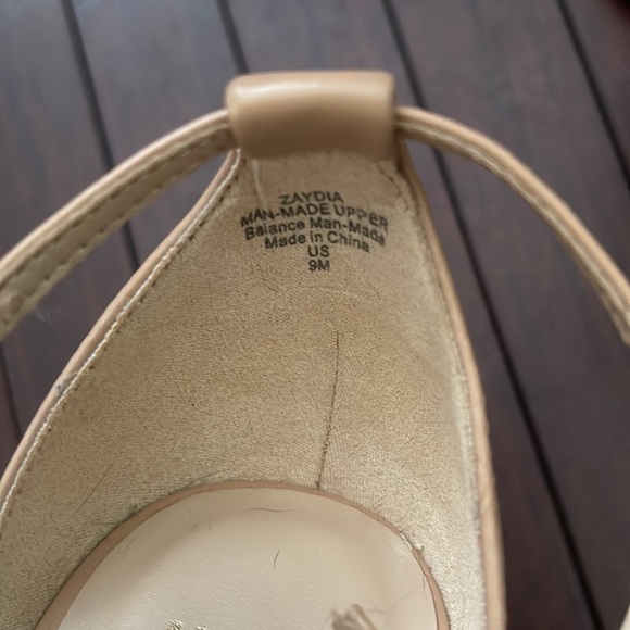 Mix No. 6 High Heel - Picture 6 of 6